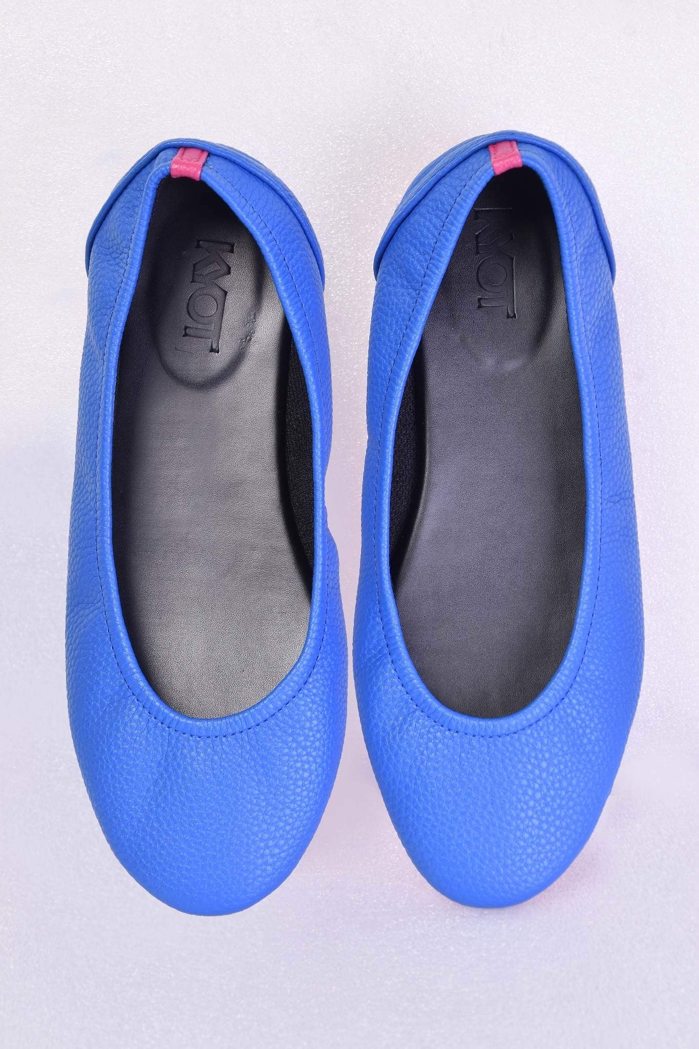 CRYSTALLINE BLUE